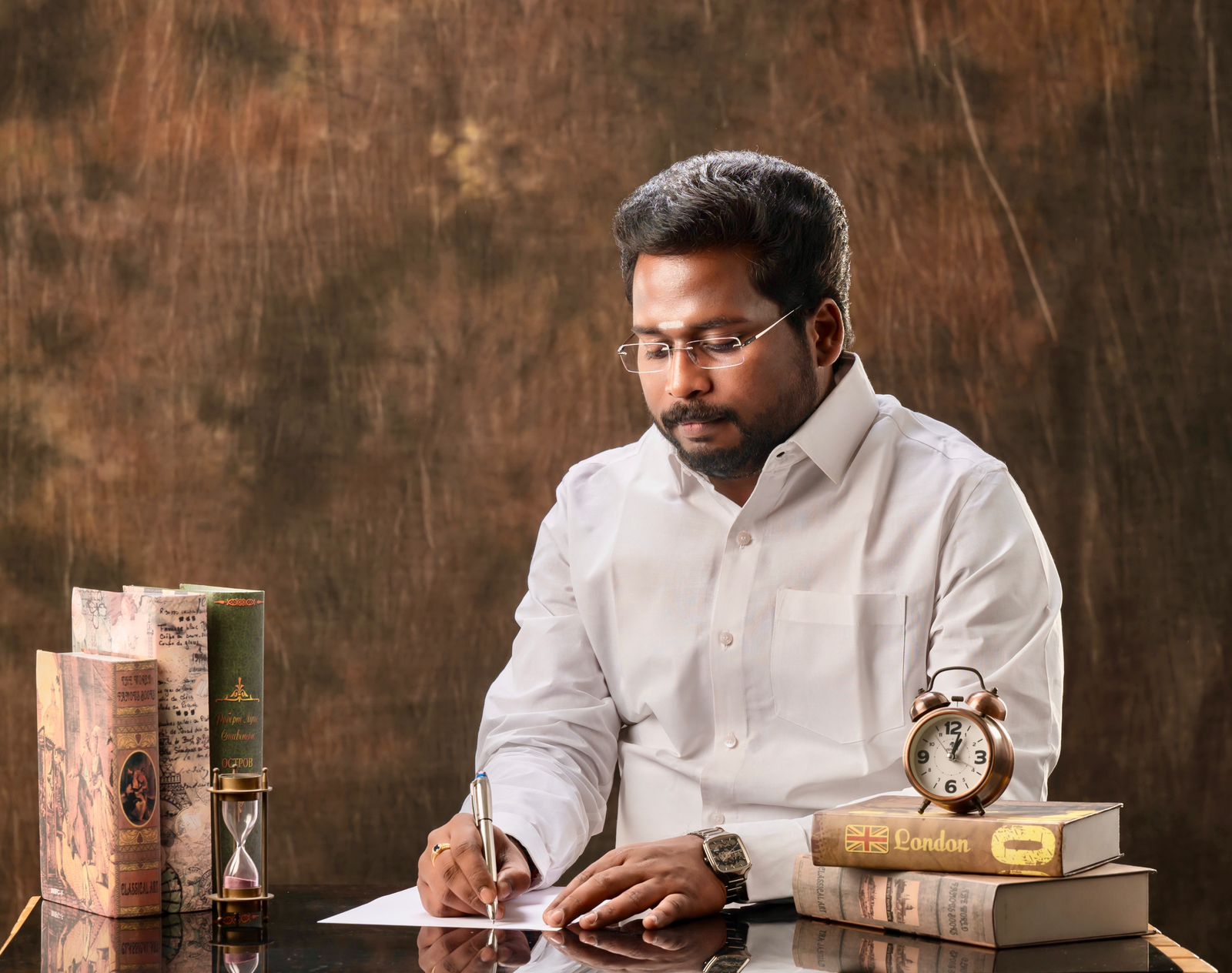 Tiruchi Suriyaa - Official portrait